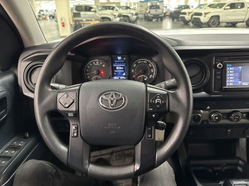 Used 2019 Toyota Tacoma SR image 23