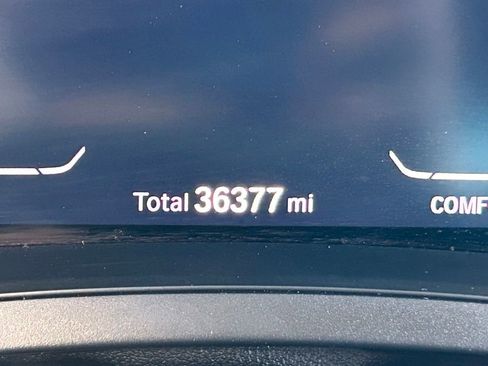 Used 2019 BMW 330i Sedan w/ Driving Assistance Package image 19