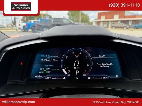 Used 2024 Chevrolet Corvette Stingray Preferred Conv w/ Z51 Performance Package RWD image 18