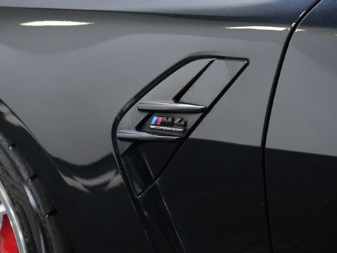 Used 2022 BMW M4 xDrive Competition AWD/4WD image 21