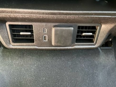 Used 2023 GMC Sierra 1500 Elevation AWD/4WD image 19