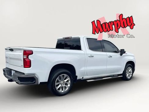 Used 2020 Chevrolet Silverado 1500 LTZ AWD/4WD image 5