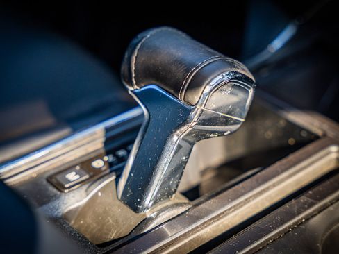 Certified 2022 Ford F150 Lariat image 30