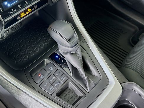 Used 2025 Toyota RAV4 LE image 17