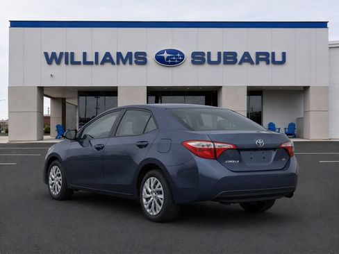 Used 2017 Toyota Corolla LE FWD image 6