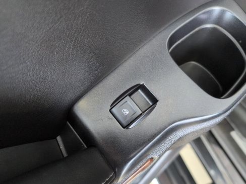 Used 2017 Chevrolet Tahoe Premier image 37