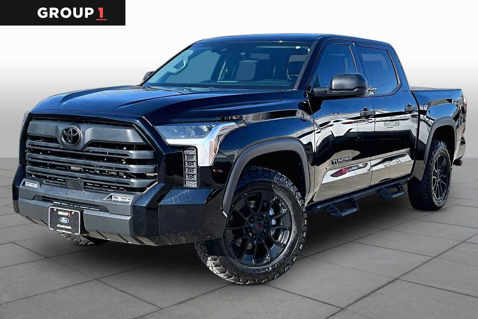 Used 2023 Toyota Tundra SR5 AWD/4WD image 1