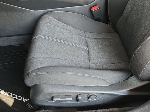 Used 2023 Honda Accord Sport image 29