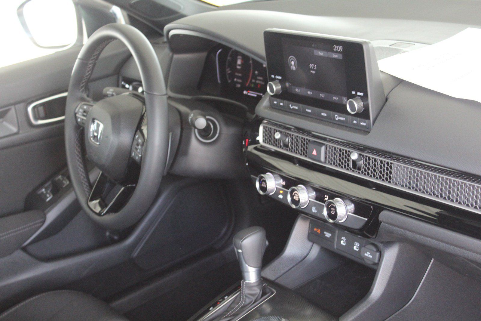 Used 2026 Honda Civic Sport image 25