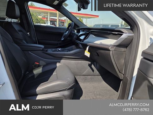 New 2026 Jeep Cherokee Limited AWD/4WD image 19