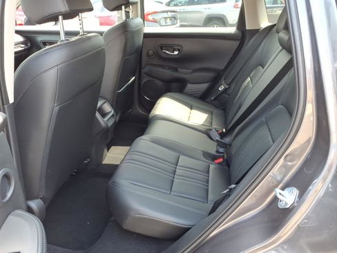 New 2026 Honda HR-V EX-L image 6