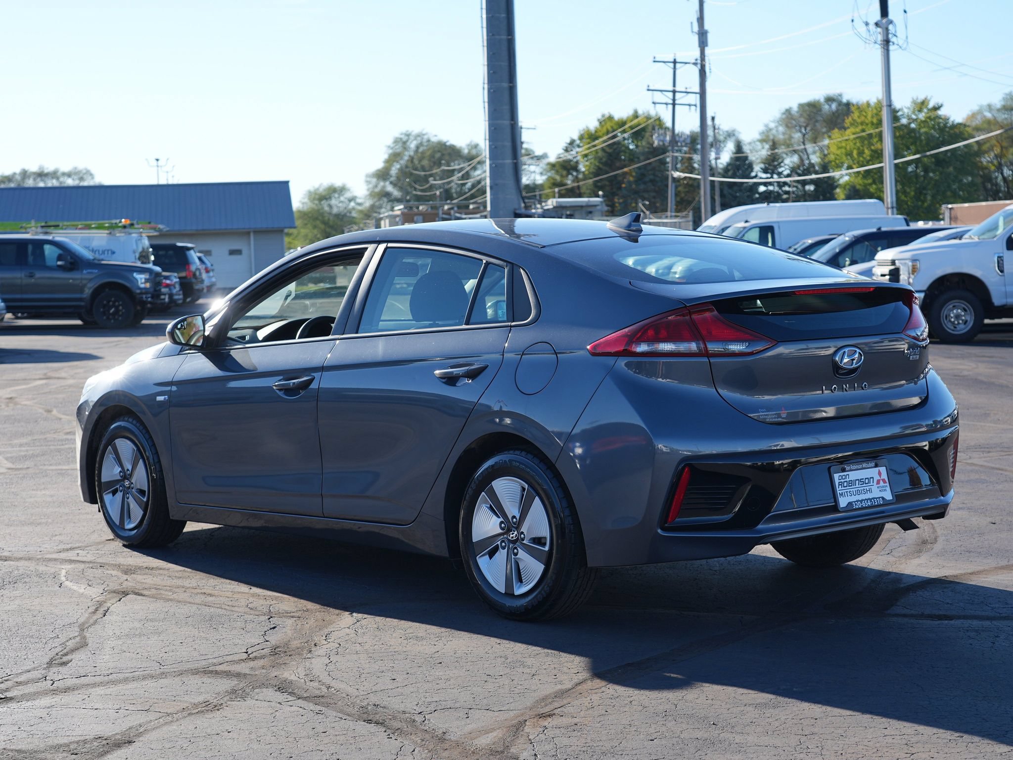 Used 2018 Hyundai Ioniq Blue FWD image 6