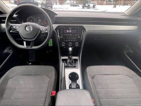 Used 2021 Volkswagen Passat 2.0T S image 14