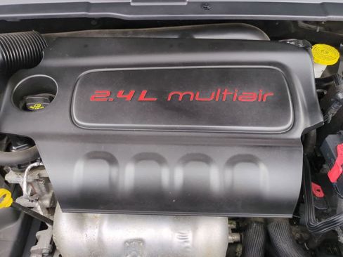 Used 2022 Jeep Compass Limited AWD/4WD image 15