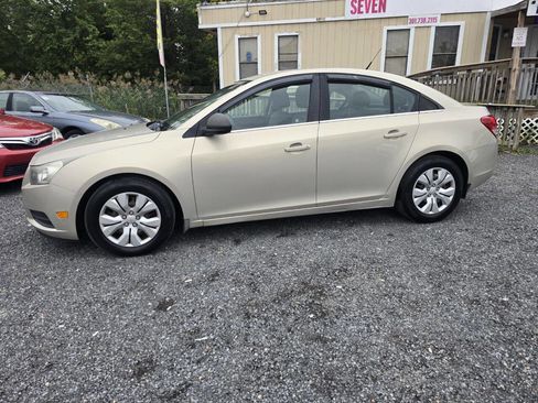Used 2012 Chevrolet Cruze LS w/ Connectivity Package image 17