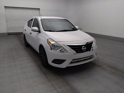 Used 2019 Nissan Versa S Plus FWD image 13