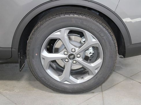 New 2026 Ford Escape ST-Line w/ Tech Pack #1 image 17