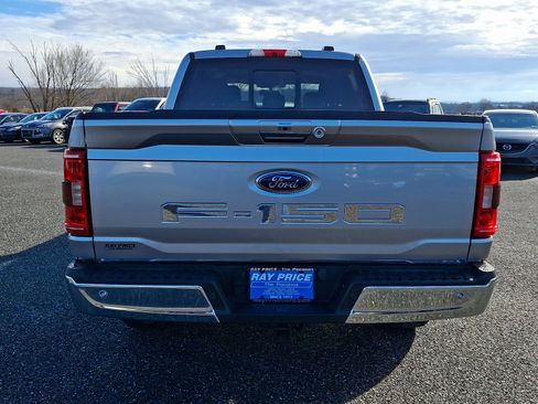 Certified 2022 Ford F150 XLT w/ Equipment Group 302A High image 5