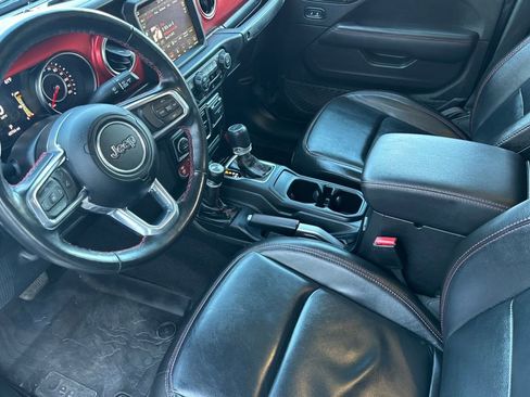 Used 2022 Jeep Gladiator Rubicon w/ LED Lighting Group AWD/4WD image 10