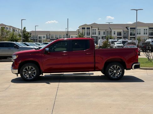 Used 2024 Chevrolet Silverado 1500 LT w/ LPO, Dark Essentials Package RWD image 4