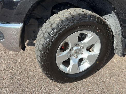 Used 2021 RAM 1500 Big Horn image 4