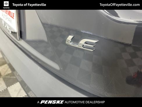 Used 2025 Toyota Corolla LE FWD image 22