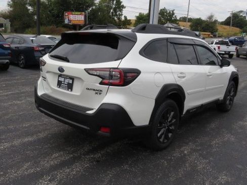 Used 2025 Subaru Outback Onyx Edition XT image 7