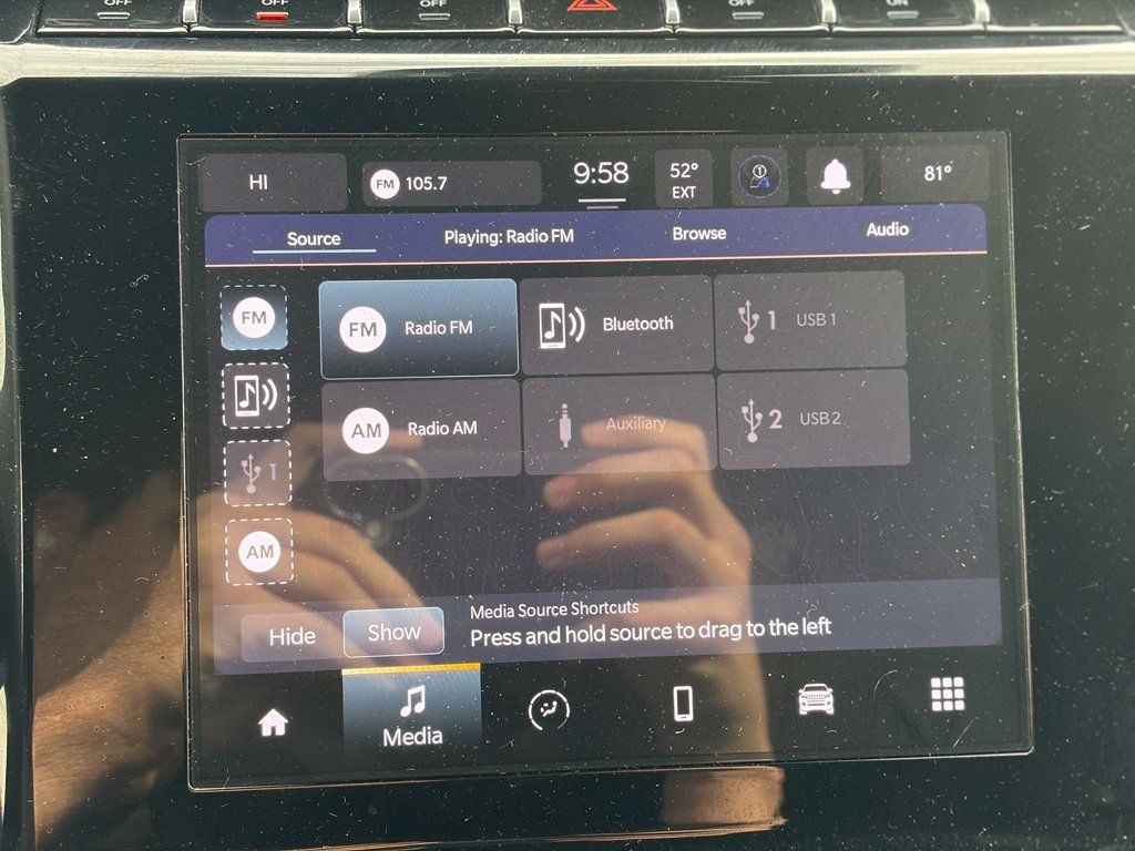 Used 2024 Jeep Grand Cherokee Laredo X AWD/4WD image 34