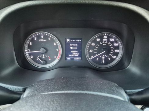 Used 2018 Hyundai Tucson Limited FWD image 11