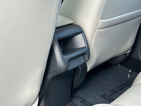 New 2027 Honda HR-V EX-L image 14
