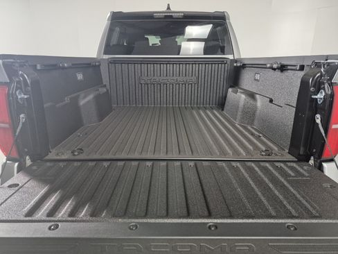 New 2026 Toyota Tacoma SR5 AWD/4WD image 14