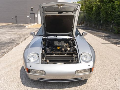 Used 1991 Porsche 928 S4 RWD image 55