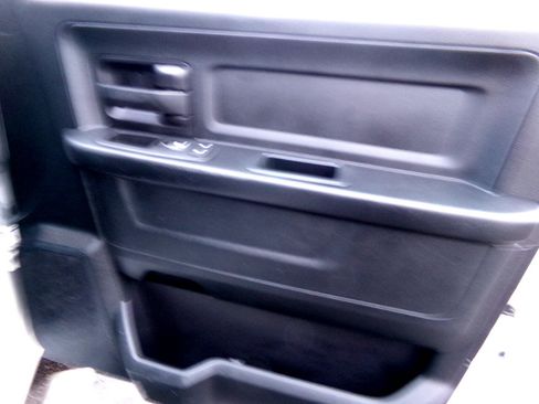 Used 2016 RAM 1500 Tradesman w/ Popular Equipment Group image 33