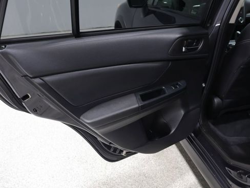 Used 2014 Subaru Crosstrek 2.0i Limited w/ Popular Package #2 image 19