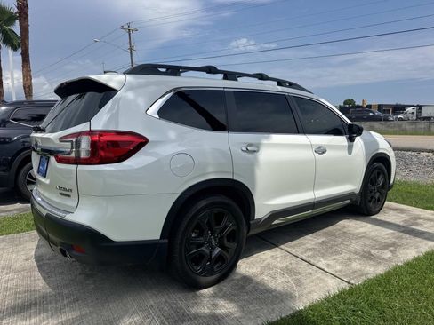 Used 2024 Subaru Ascent Touring AWD/4WD image 5