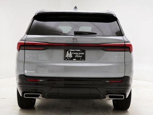 Used 2025 Buick Enclave Sport Touring image 6