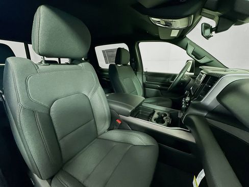 New 2026 RAM 1500 Express image 26