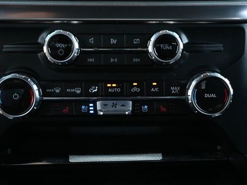 Used 2023 Ford F150 Raptor w/ Raptor Carbon Fiber Package image 12