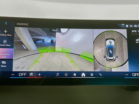 New 2026 BMW iX xDrive60 w/ Premium Package image 14