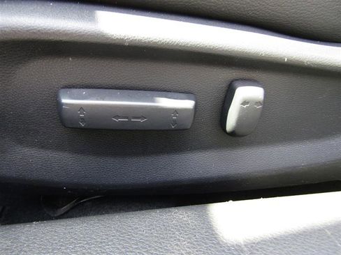 Used 2018 Honda Civic Touring image 13