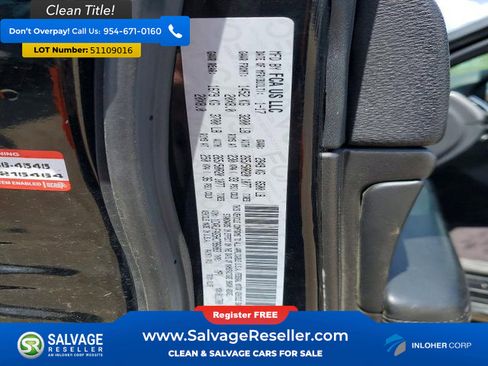 Used 2017 Jeep Grand Cherokee Altitude AWD/4WD image 17