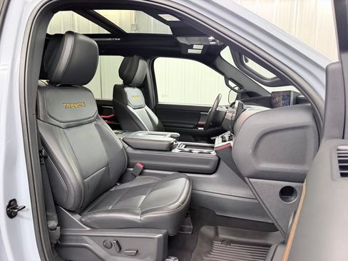 Used 2026 Ford Expedition Tremor AWD/4WD image 57