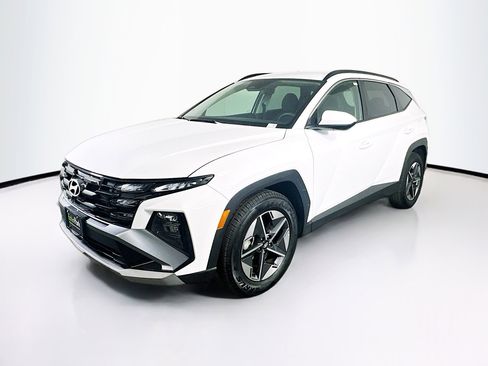 Used 2025 Hyundai Tucson SEL image 3