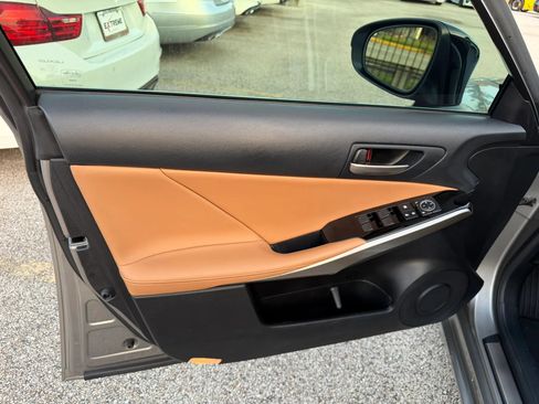 Used 2020 Lexus IS 300 w/ Accessory Package 2 RWD image 17