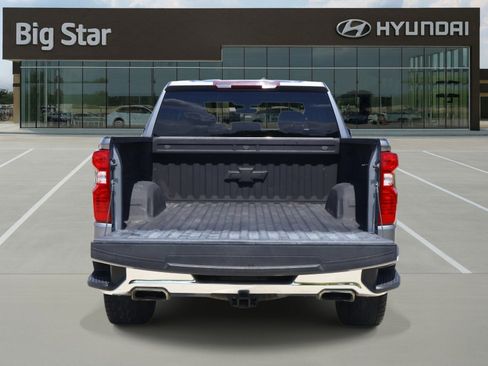 Used 2021 Chevrolet Silverado 1500 LT AWD/4WD image 8