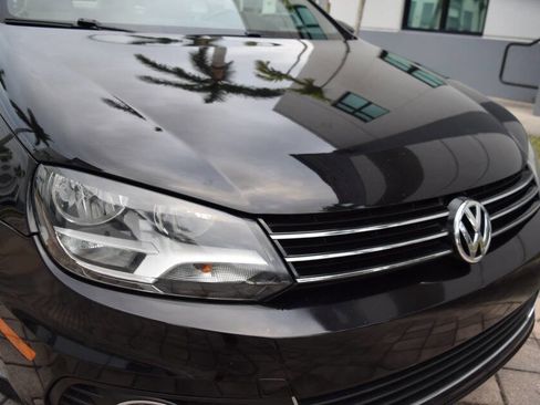 Used 2016 Volkswagen Eos Komfort image 11