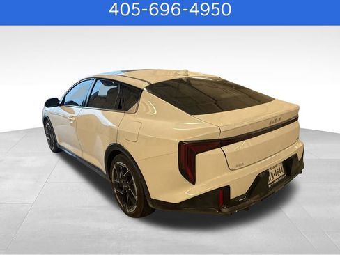 Used 2025 Kia K4 GT-Line w/ GT-Line Premium Package FWD image 4