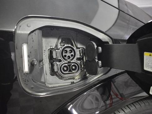 Used 2023 Nissan Ariya FWD image 39