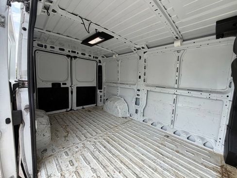 Used 2025 RAM ProMaster 2500 w/ Convenience Group FWD image 26