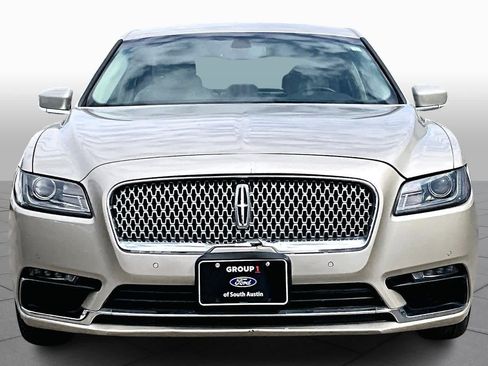 Used 2017 Lincoln Continental Premiere image 4